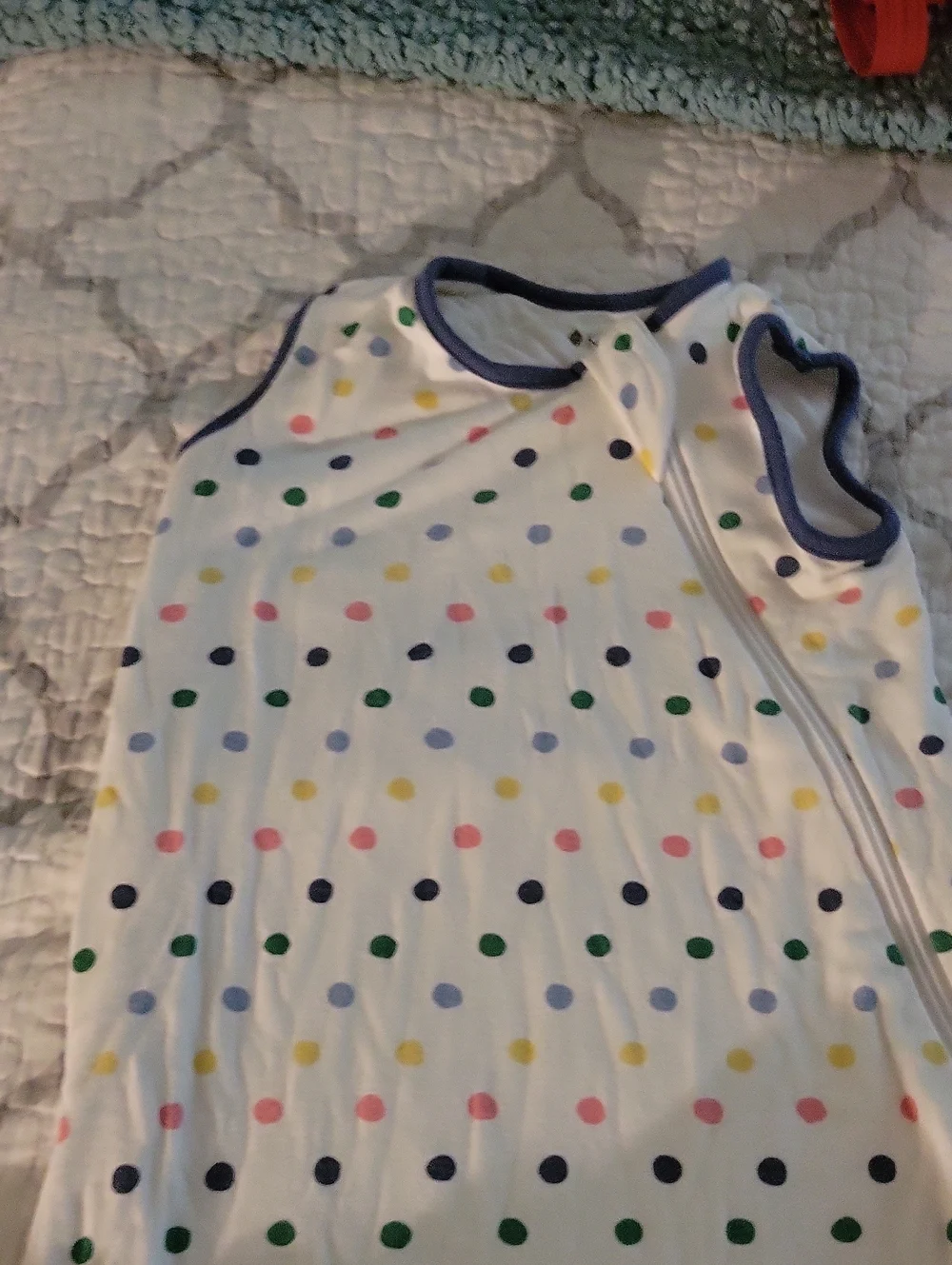 Kyte BABY White Sleeveless Sleep Sack with Multicolor Polka Dots and Navy Trim